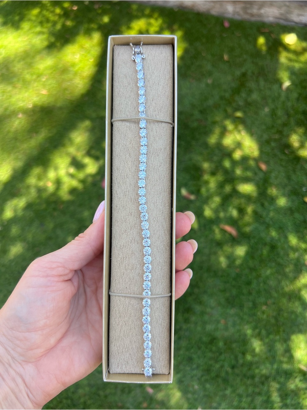 JTV Silver Sparkling Round-Cut Tennis Bracelet